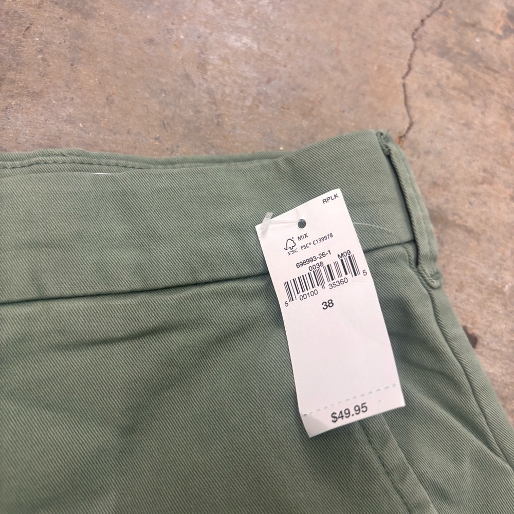 Gap Men’s 8" Essential Modern Chino Shorts Bundle Mens 38 Gray Navy Olive - Picture 4 of 13